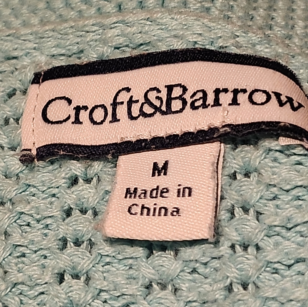 Lightly Used Croft & Barrow Women's Light Aqua Sweater - Picture 8 of 9